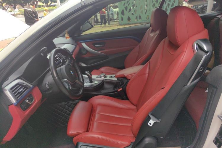 Used BMW 4 Series 2017 425i Convertible M Sport Package Left Front Seat