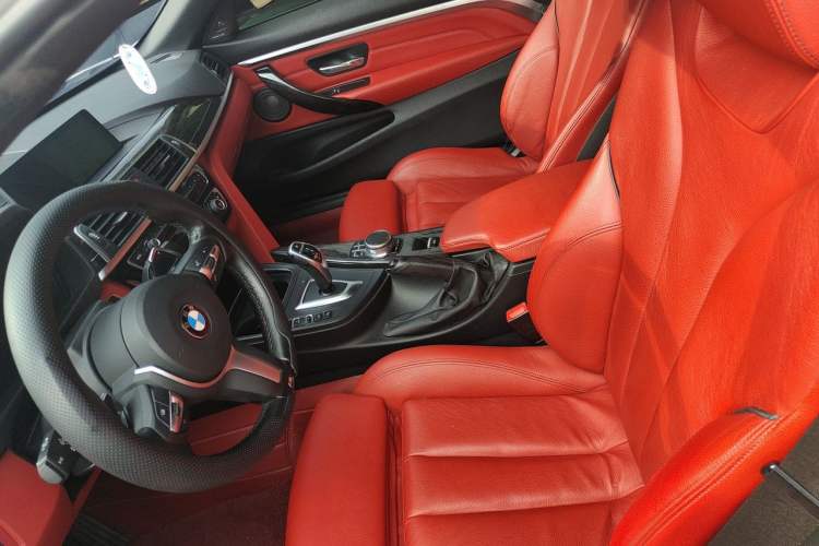Used BMW 4 Series 2017 430i Convertible M Sport Package Left Front Seat