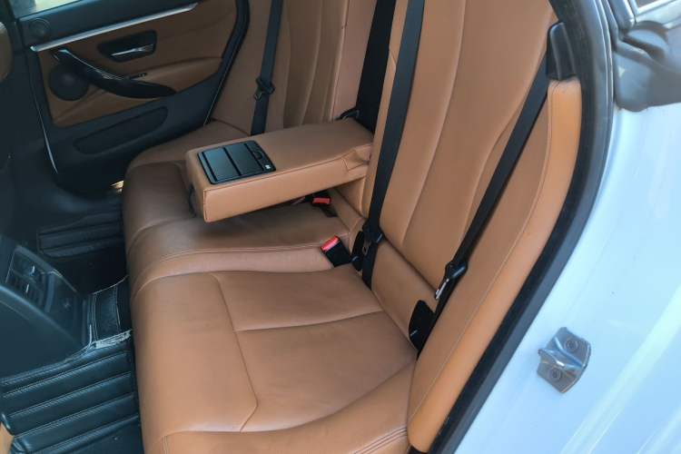 Used BMW 4 Series 2017 430i Gran Coupe M Sport Package Left Rear Seat