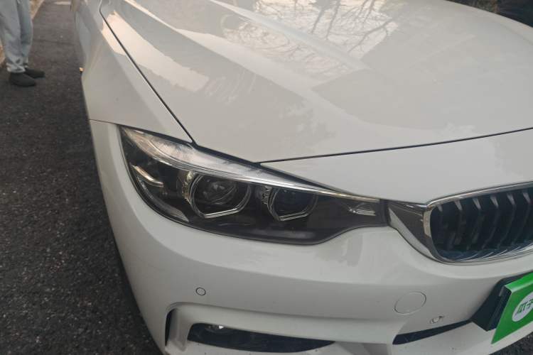 Used BMW 4 Series 2017 425i M Sport Package Right Front Headlight