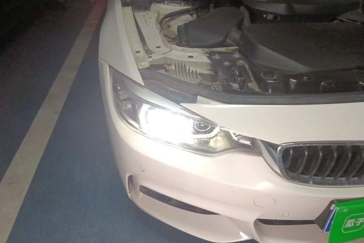 Used BMW 4 Series 2017 425i Gran Coupe Luxury M Sport Package Right Front Headlight