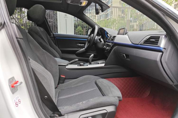 Used BMW 4 Series 2017 425i Gran Coupe Leading Model with M Sport Package Right Front Seat