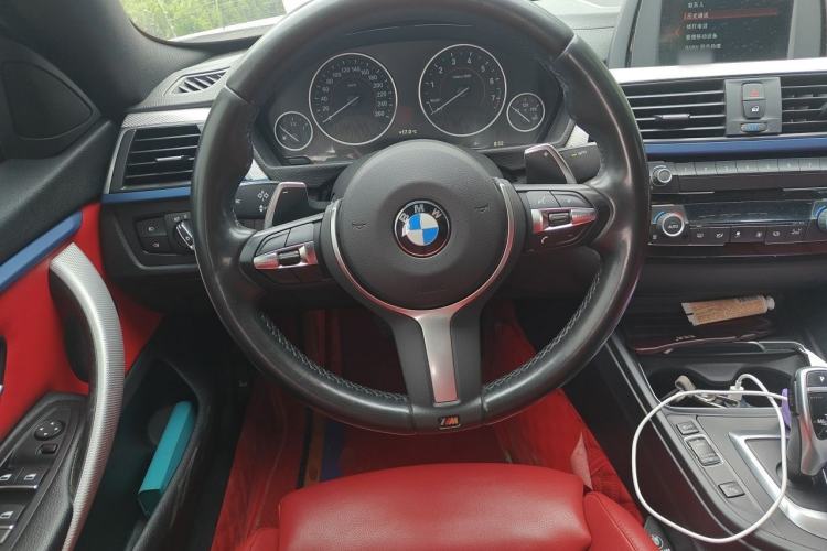 Used BMW 4 Series 2017 425i Gran Coupe Leading Model with M Sport Package Steering Wheel