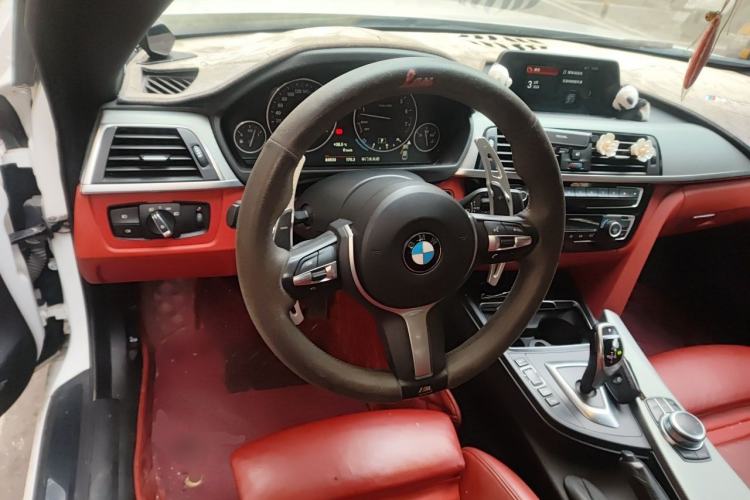 Used BMW 4 Series 2017 425i M Sport Package Steering Wheel