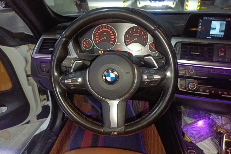 Used BMW 4 Series 2017 425i Convertible M Sport Package Steering Wheel