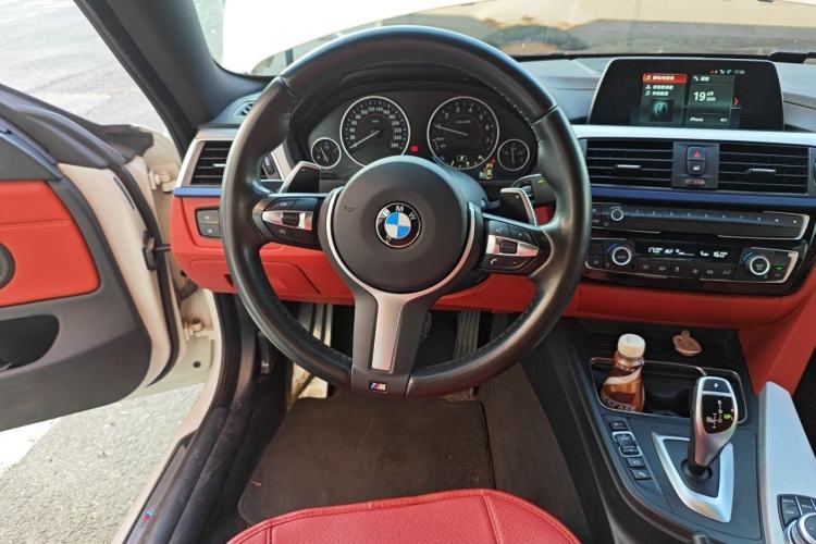 Used BMW 4 Series 2017 425i Gran Coupe Luxury M Sport Package Steering Wheel