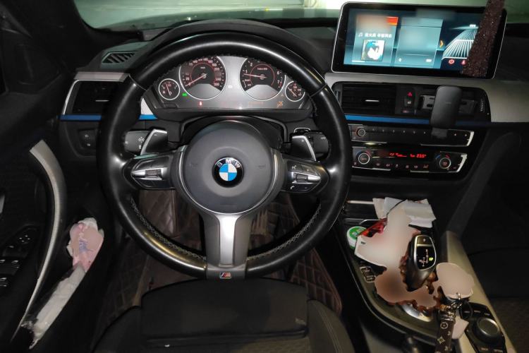 Used BMW 4 Series 2017 425i Gran Coupe Leading Model with M Sport Package Steering Wheel