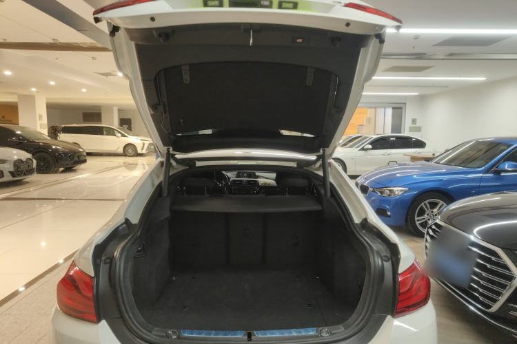 Used BMW 4 Series 2017 425i Gran Coupe Leading Model with M Sport Package Trunk