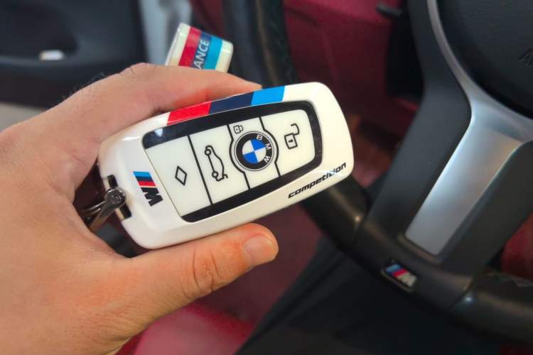 Used BMW 4 Series 2017 430i Convertible M Sport Package Vehicle Key