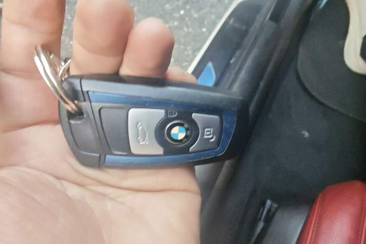 Used BMW 4 Series 2017 425i M Sport Package Vehicle Key