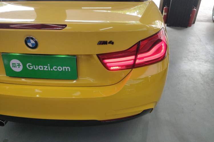 Used BMW 4 Series 2017 425i Convertible M Sport Package Exterior 6