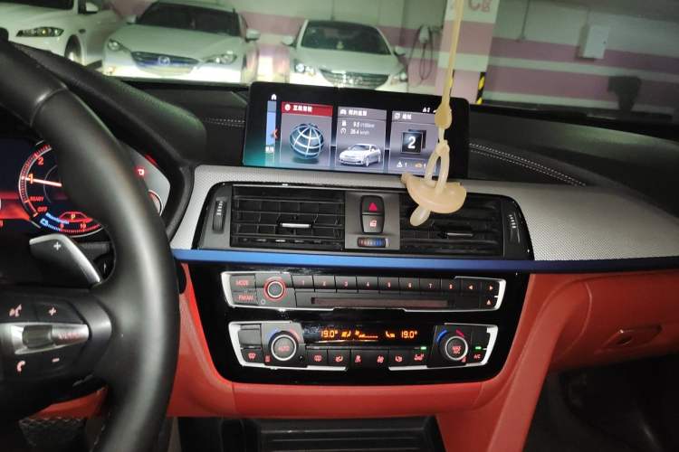 Used BMW 4 Series 2019 425i Gran Coupe M Sport Night Edition Audio And AC Panel