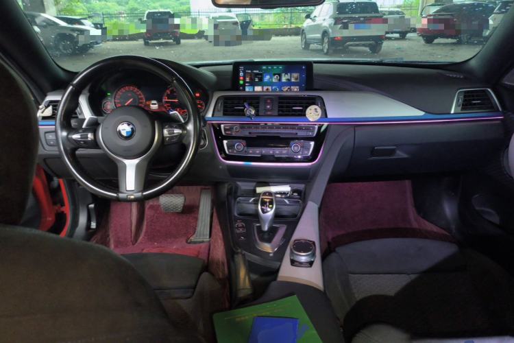 Used BMW 4 Series 2019 425i M Sport Package Center Console
