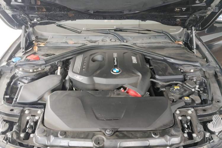 Used BMW 4 Series 2019 425i Gran Coupe M Sport Package Engine Bay