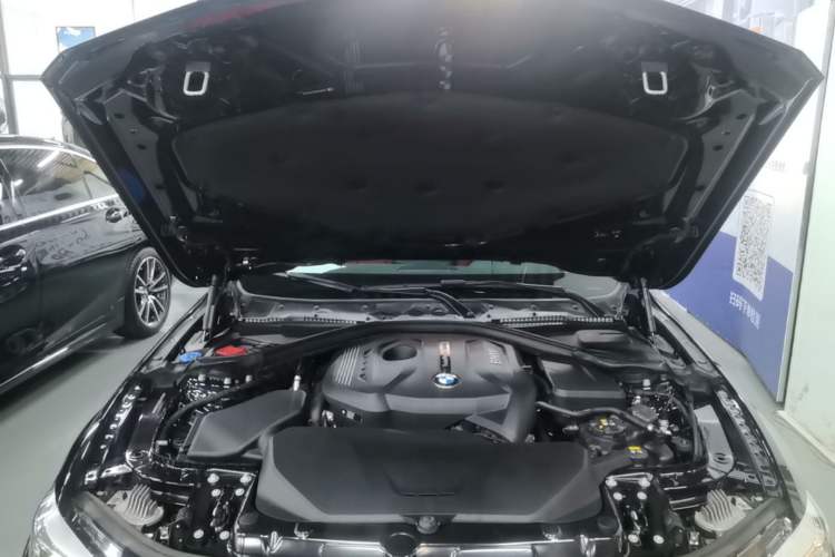 Used BMW 4 Series 2019 425i Gran Coupe M Sport Night Edition Engine Bay