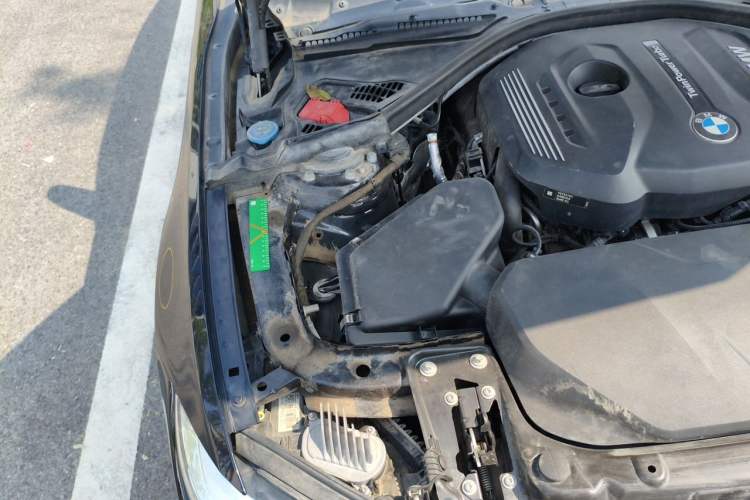 Used BMW 4 Series 2019 425i Gran Coupe M Sport Package Engine Bay Right