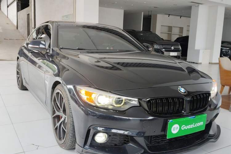 Used BMW 4 Series 2019 425i Gran Coupe M Sport Package Front Right 45 Deg