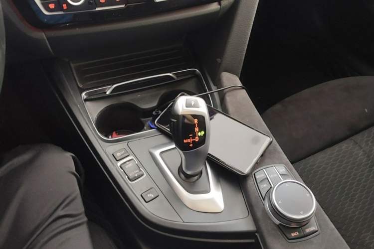 Used BMW 4 Series 2019 425i Gran Coupe M Sport Package Gear Lever
