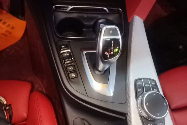 Used BMW 4 Series 2019 425i Gran Coupe M Sport Night Edition Gear Lever