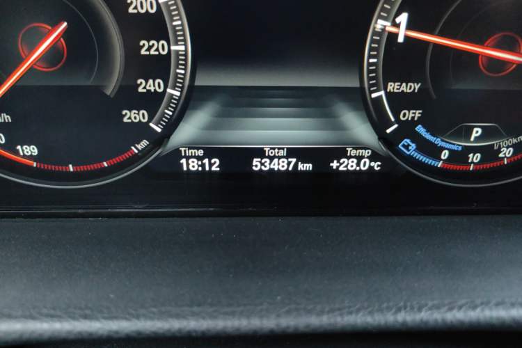 Used BMW 4 Series 2019 425i Gran Coupe M Sport Package Odometer Close Up