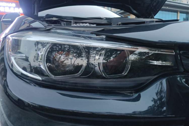 Used BMW 4 Series 2019 430i Convertible M Sport Night Edition Right Front Headlight