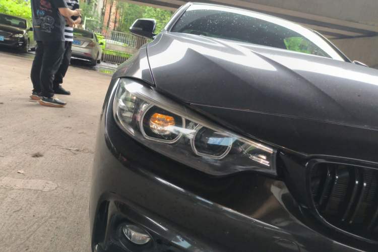 Used BMW 4 Series 2019 425i M Sport Package Right Front Headlight