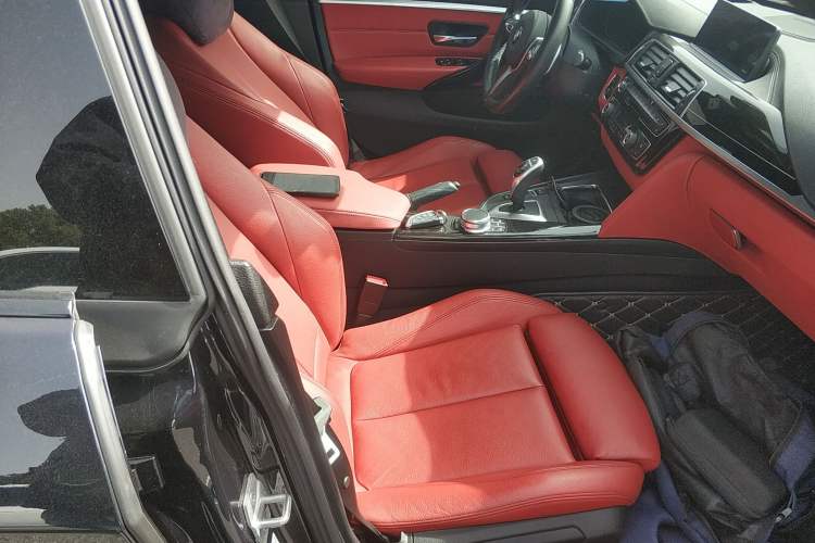 Used BMW 4 Series 2019 430i Gran Coupe M Sport Night Edition Right Front Seat