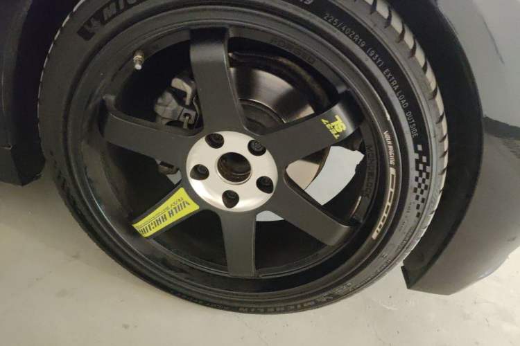 Used BMW 4 Series 2019 425i Gran Coupe M Sport Package Right Front Wheel Hub
