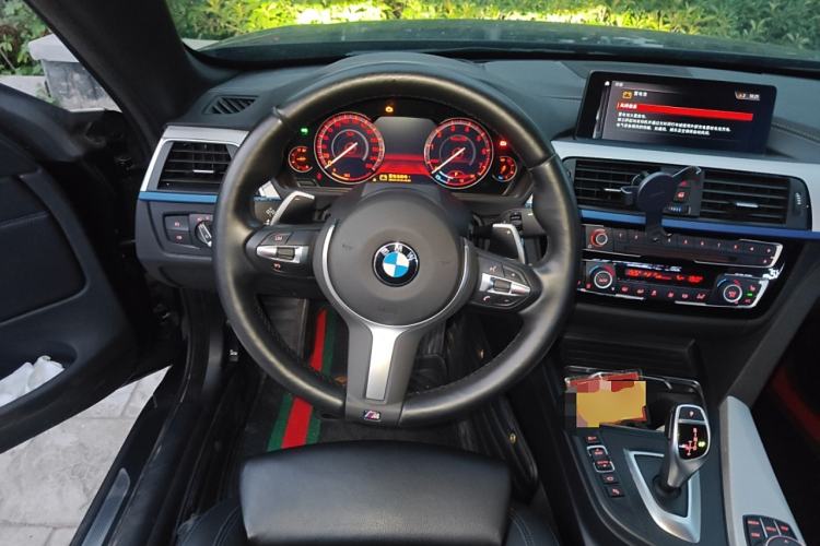 Used BMW 4 Series 2019 430i Convertible M Sport Night Edition Steering Wheel