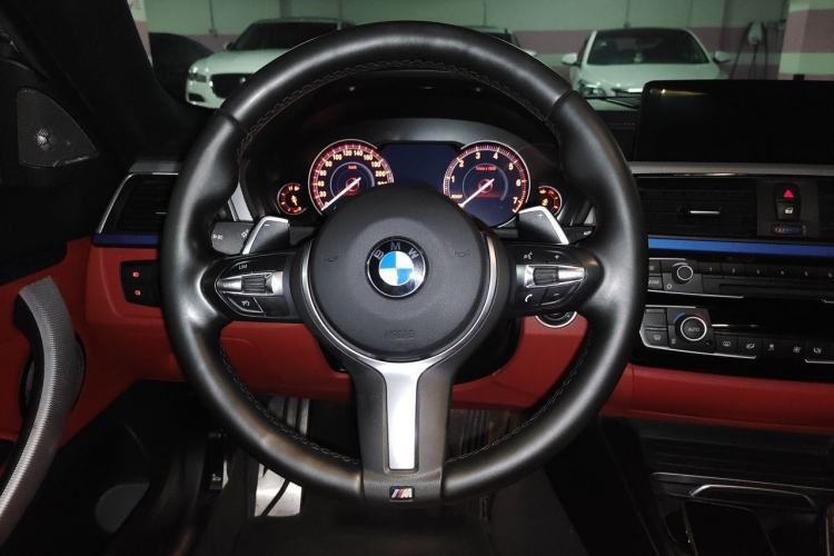 Used BMW 4 Series 2019 425i Gran Coupe M Sport Night Edition Steering Wheel