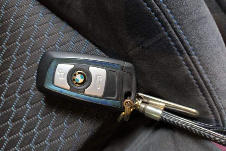 Used BMW 4 Series 2019 425i M Sport Package Vehicle Key