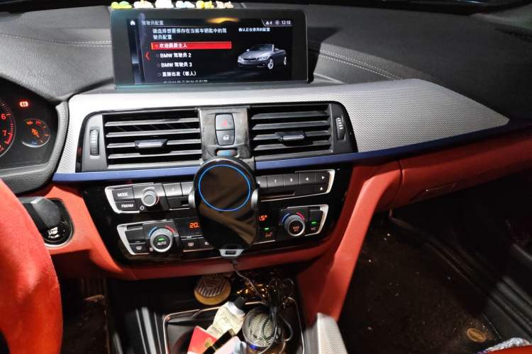 Used BMW 4 Series 2019 425i Convertible M Sport Package Audio And AC Panel