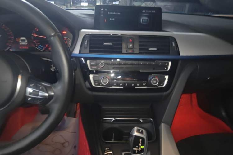 Used BMW 4 Series 2019 425i Gran Coupe M Sport Package Audio And AC Panel
