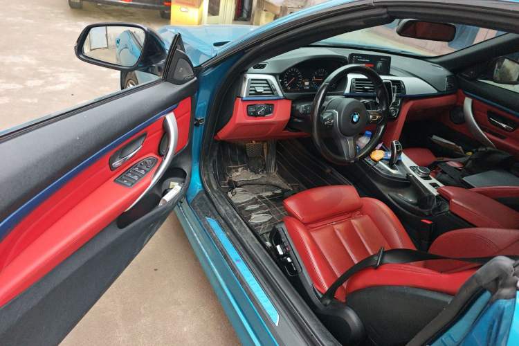 Used BMW 4 Series 2019 425i Convertible M Sport Night Edition Driver Seat