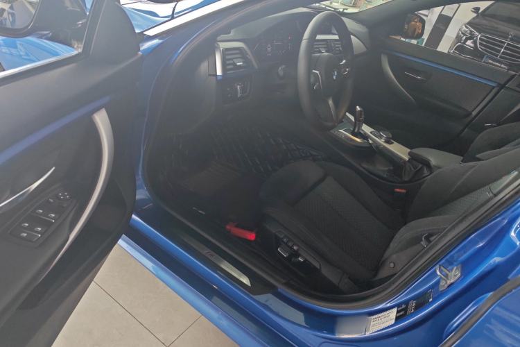 Used BMW 4 Series 2019 425i Gran Coupe M Sport Package Driver Seat