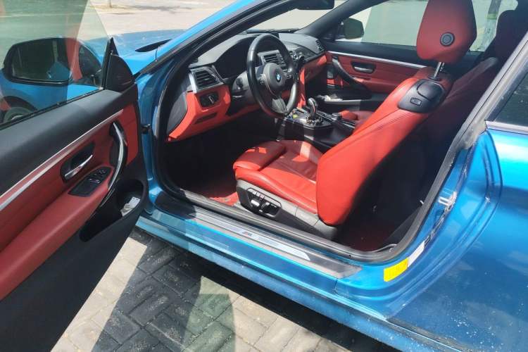 Used BMW 4 Series 2019 430i M Sport Night Edition Driver Seat