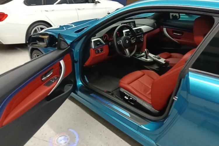 Used BMW 4 Series 2019 425i M Sport Night Edition Driver Seat