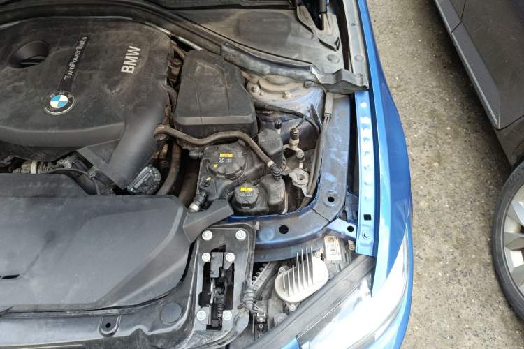Used BMW 4 Series 2019 425i M Sport Night Edition Engine Bay Left