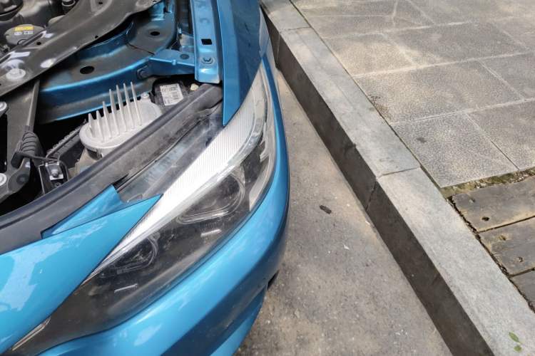 Used BMW 4 Series 2019 425i Convertible M Sport Package Engine Bay Left