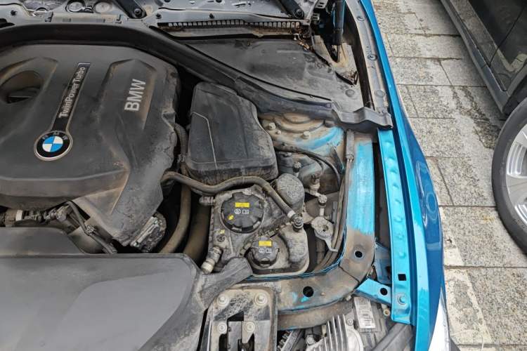 Used BMW 4 Series 2019 425i Gran Coupe M Sport Package Engine Bay Left