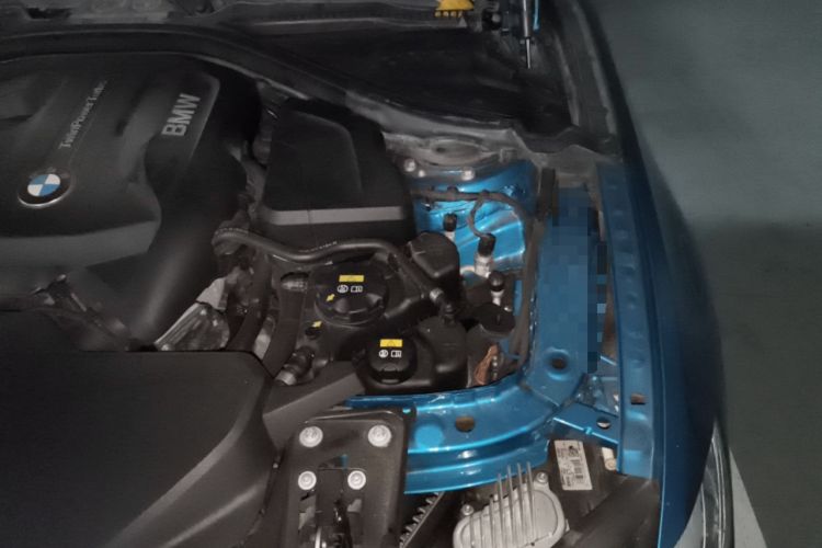 Used BMW 4 Series 2019 425i Gran Coupe M Sport Package Engine Bay Left