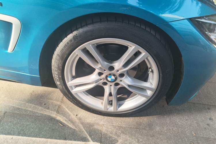 Used BMW 4 Series 2019 425i Gran Coupe M Sport Package Exterior 1