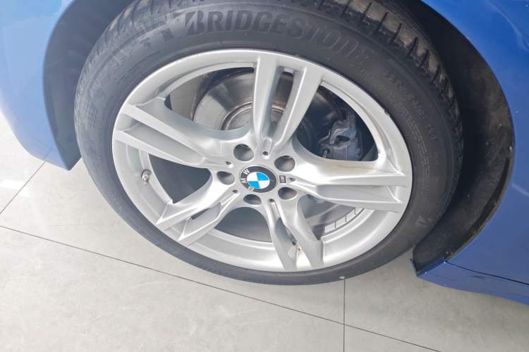 Used BMW 4 Series 2019 425i Gran Coupe M Sport Package Exterior 4