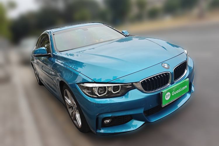Used BMW 4 Series 2019 425i M Sport Package Front Right 45 Deg