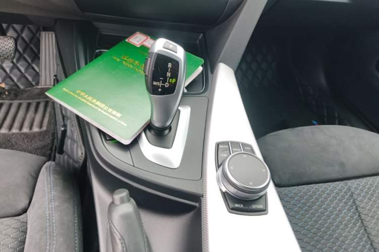 Used BMW 4 Series 2019 425i Gran Coupe M Sport Package Gear Lever