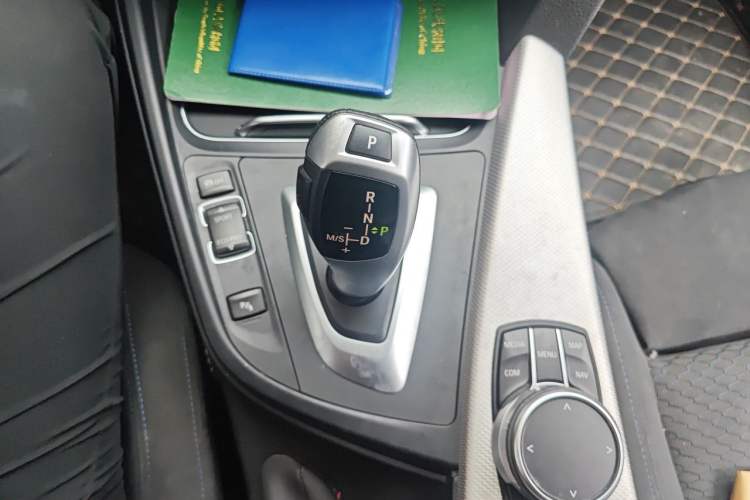 Used BMW 4 Series 2019 425i Gran Coupe M Sport Package Gear Lever