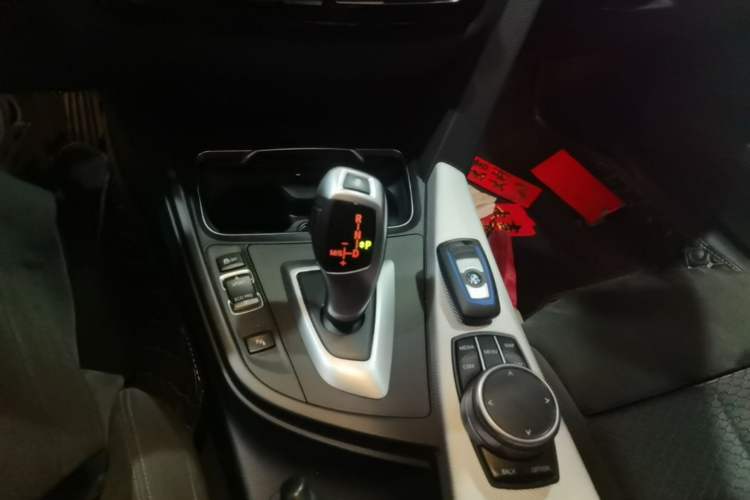 Used BMW 4 Series 2019 425i Gran Coupe M Sport Package Gear Lever