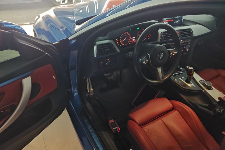Used BMW 4 Series 2019 425i Gran Coupe M Sport Package Interior 3