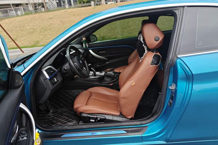 Used BMW 4 Series 2019 425i M Sport Package Left Front Seat