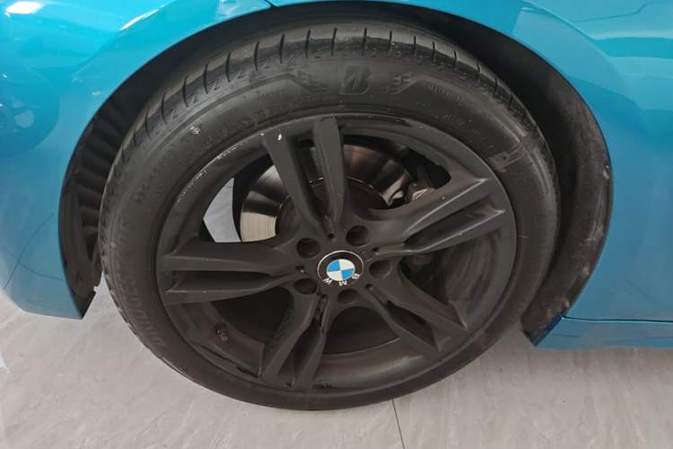 Used BMW 4 Series 2019 425i Gran Coupe M Sport Package Left Front Wheel Hub